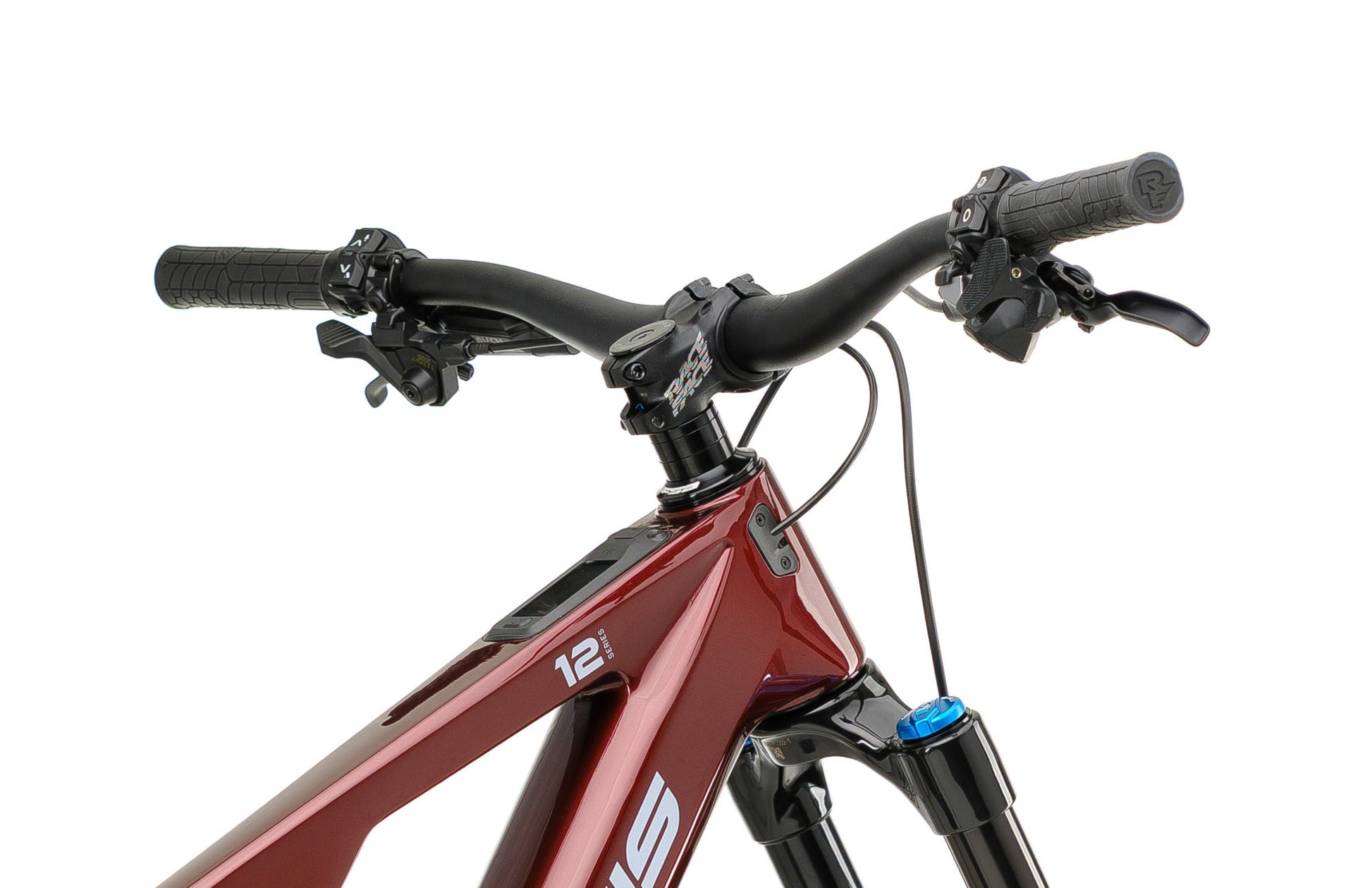 CRUSSIS E-Bikes 2026 with Avinox motor