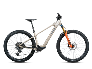 CRUSSIS E-Hard 11.11-PRO (800 Wh)