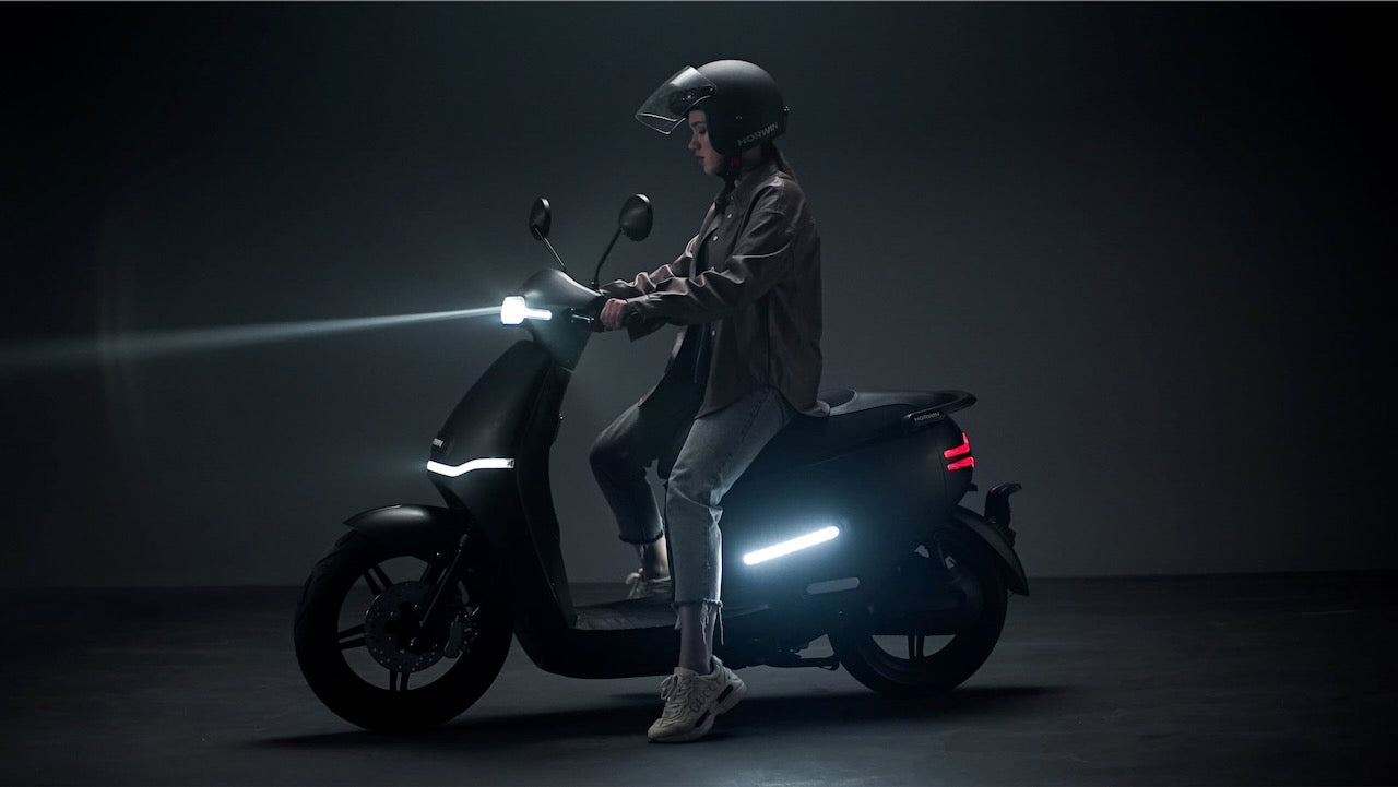 Horwin EK3 | Mota elétrica | 125cc equiv | 100 km