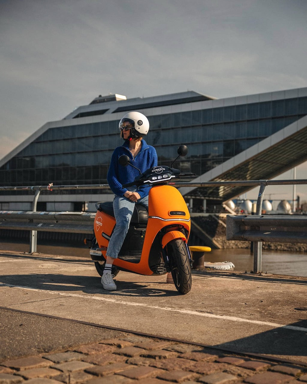 Horwin EK1 | Mota elétrica | 50cc equiv | 120 km