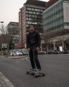 HUNTER BOARD | Skate elétrico 3.600W | 38 km