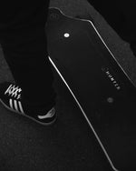 Carregar imagem no visualizador da galeria, HUNTER BOARD | Skate elétrico 3.600W | 38 km
