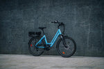 Carregar imagem no visualizador da galeria, NEOMOUV CARLINA HIDRÁULICA | Urban e-Bike | 80 km - UNFUEL
