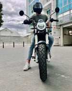 Carregar imagem no visualizador da galeria, Horwin CR6 | Mota elétrica | 125cc equiv | 120 km
