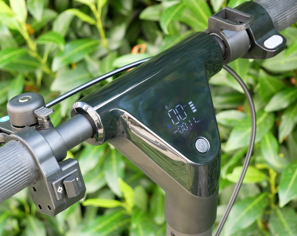 ELEGLIDE Coozy | Trotinete elétrica 540W