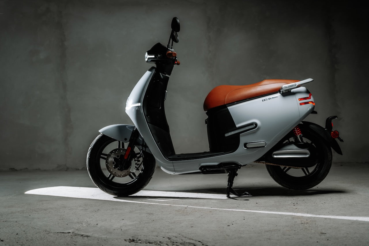 Horwin EK3 | Mota elétrica | 125cc equiv | 100 km