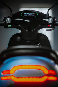 Horwin EK1 | Mota elétrica | 50cc equiv | 120 km
