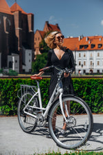 Carregar imagem no visualizador da galeria, EBFEC C1 Lyssa | City e-Bike | 70 km - UNFUEL
