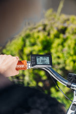 Carregar imagem no visualizador da galeria, EBFEC C1 Lyssa | City e-Bike | 70 km - UNFUEL

