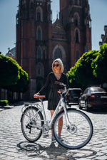 Carregar imagem no visualizador da galeria, EBFEC C1 Lyssa | City e-Bike | 70 km - UNFUEL
