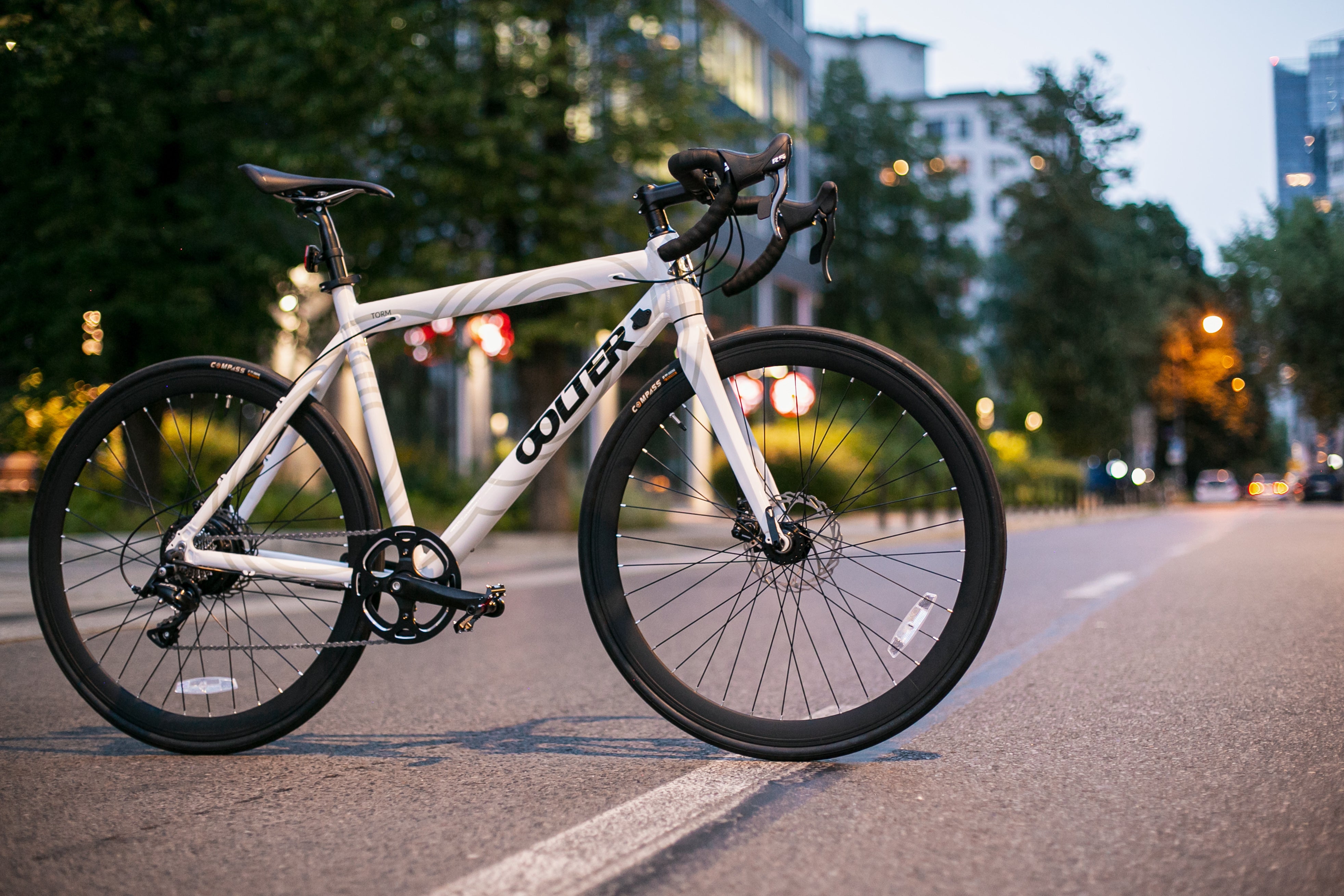 EBFEC R1 Kronos | Gravel e-Bike | 70 km - UNFUEL