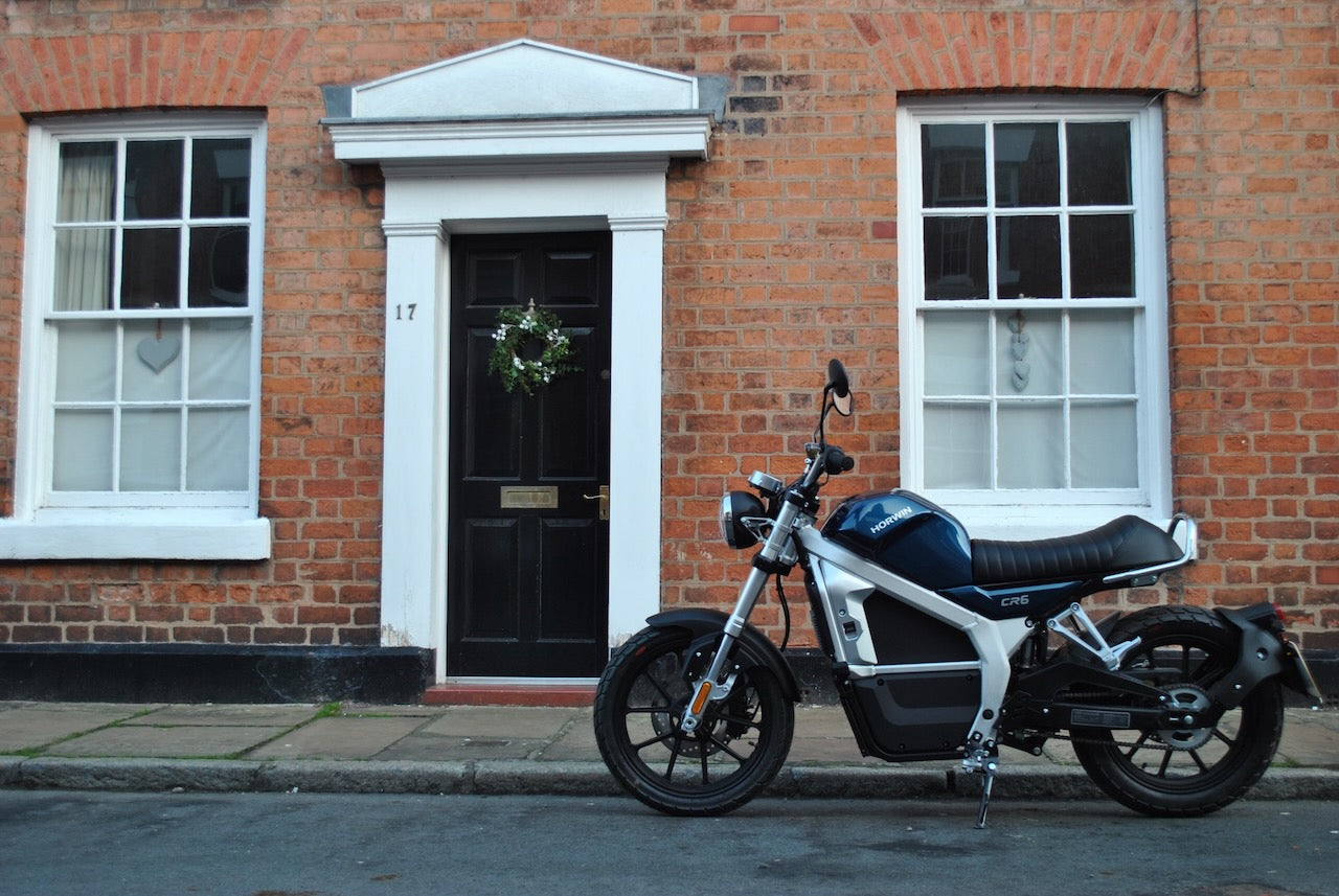 Horwin CR6 | Mota elétrica | 125cc equiv | 120 km