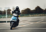 Carregar imagem no visualizador da galeria, Horwin EK3 | Mota elétrica | 125cc equiv | 100 km
